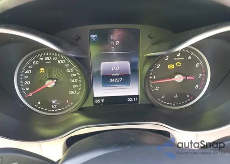 2019 Mercedes-Benz Glc 300 from USA, damaged, VIN WDC0G4JB8KF575704